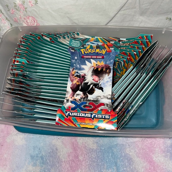 Pokémon Mystery Box! - Picture 8 of 12